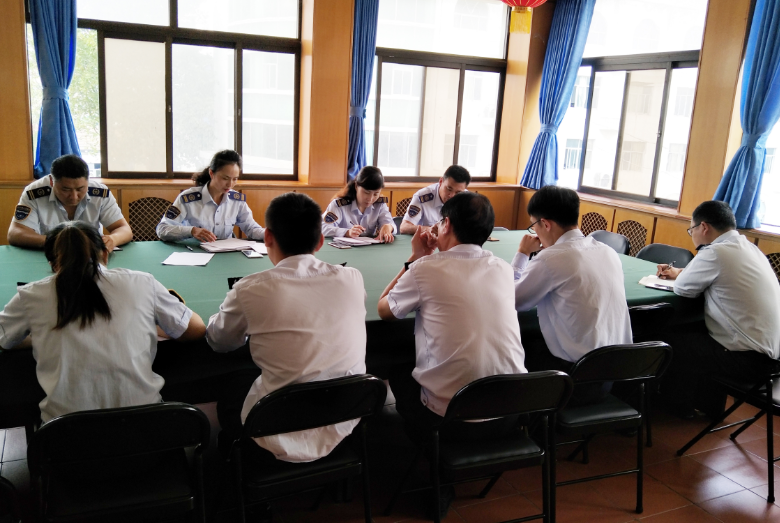 公交集團(tuán)佳連公司扎實做好“中秋、國慶”雙節(jié)期間作風(fēng)建設(shè)