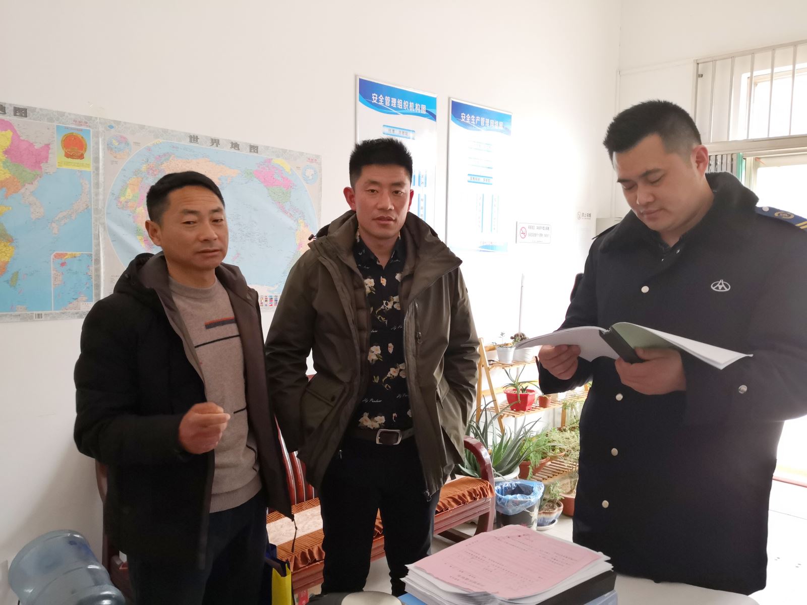 公交集團經(jīng)營發(fā)展事業(yè)部召開春季安全行車培訓(xùn)