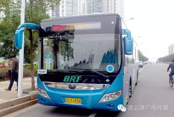 十大服務(wù)業(yè)滿(mǎn)意度排名揭曉?公交聚首、家居墊底