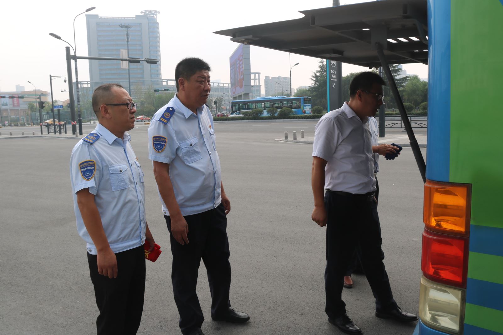 公交集團(tuán)防“電池自燃”出實招謀實效